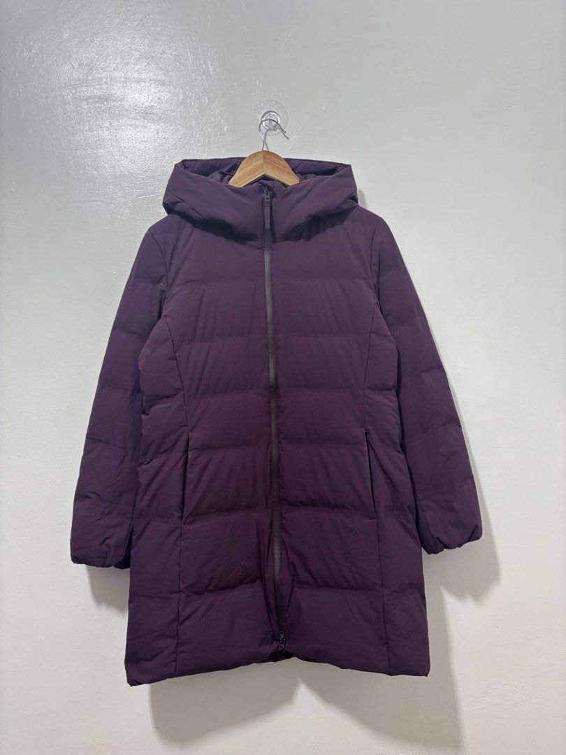 Uniqlo Violet Down Puffer Jacket Women Medium (Category: Coats, Jackets and Outerwear) located in Balanga. Submitted by winterlab_ph (Listing ID 1462579108, Image 2). Description: Code: C002 Width: 19 Length: 32.5 Shoulders: 16.5 Sleeves: 23.5 Color: 9/10 - minor faded parts (armpits & sides of both pockets) : needs wash .