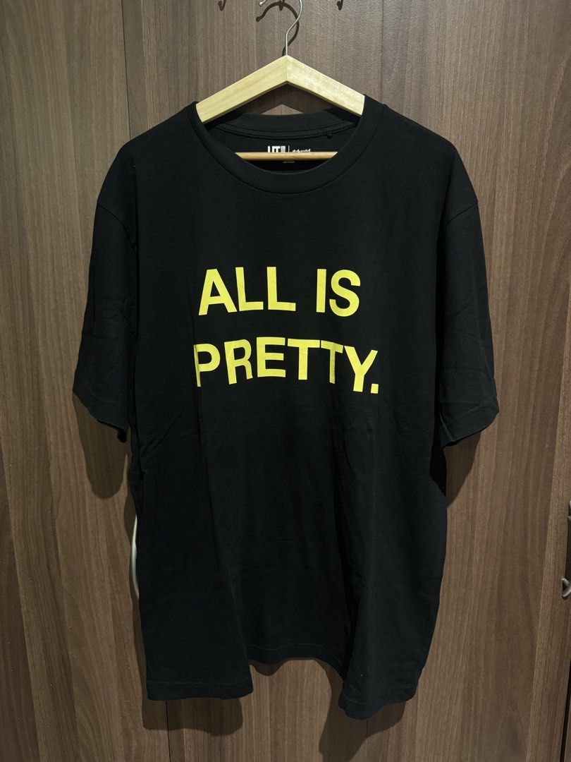 Uniqlp Andy Warhol black tshirt (Category: Tshirts & Polo Shirts ) located in Valenzuela. Submitted by shop.spark.joy (Listing ID 1462667199, Image 1). Description: L- 29 in W- 23 in.