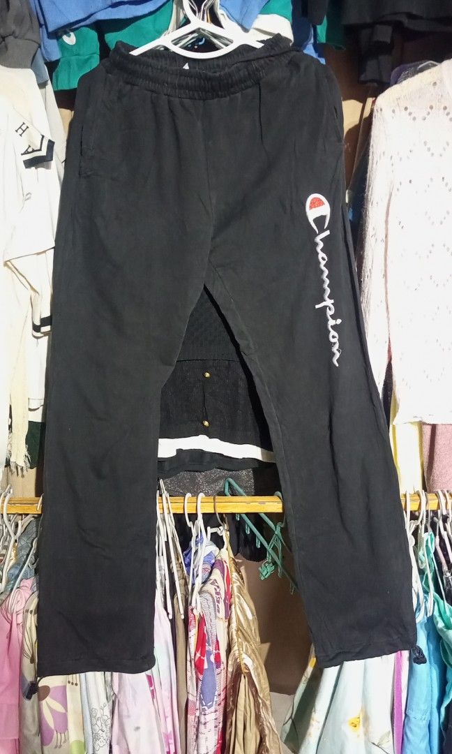 Unisex champion jogger pants (Category: Joggers) located in Calamba. Submitted by ironjayy050812 (Listing ID 1462565690, Image 1). Description: excellent condition waist 29 to 36 length 36.