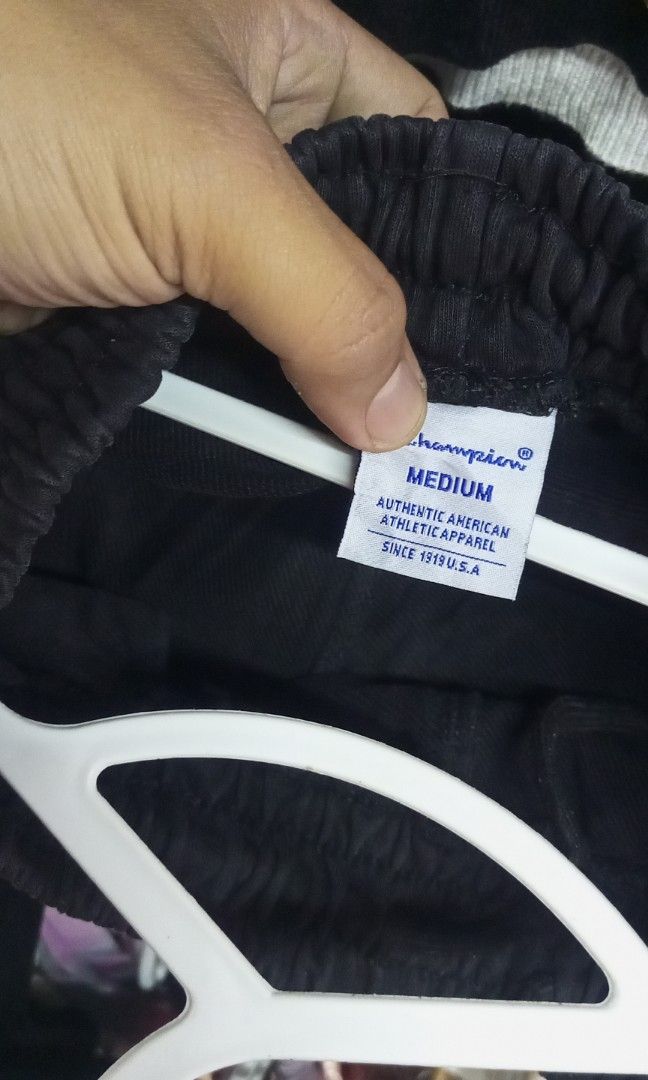 Unisex champion jogger pants (Category: Joggers) located in Calamba. Submitted by ironjayy050812 (Listing ID 1462565690, Image 3). Description: excellent condition waist 29 to 36 length 36.