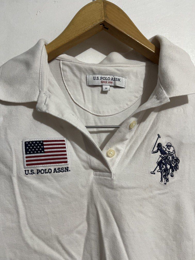 US POLO WHITE COLLARED POLO SIZE SMALL (Category: Blouses) located in Makati City. Submitted by girlydy (Listing ID 1462646165, Image 2). Description: .