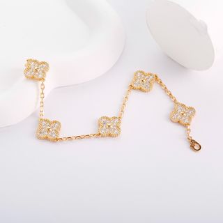 (Category: ) located in . Submitted by velorajewelry (Listing ID 1462456309, Image 1). Description: .