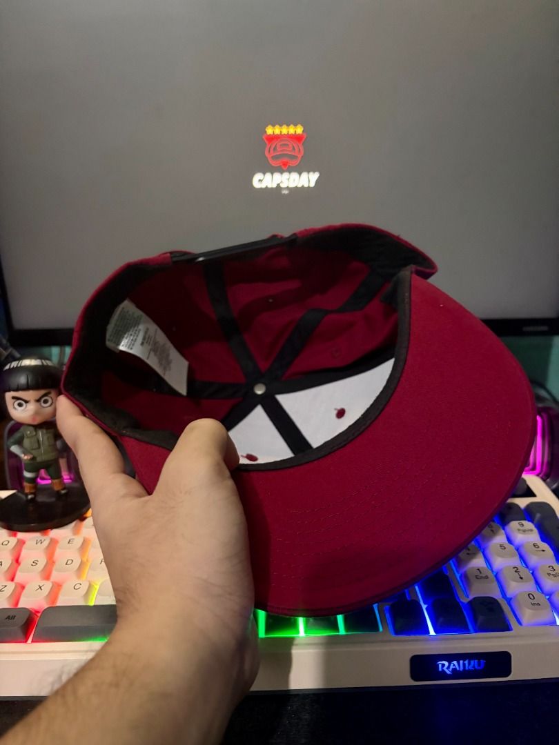 Vans Off The Wall Authentic 1966 Trask Snapback Signature Snapback Cap🧢 (Category: Caps & Hats) located in Manila. Submitted by capsdayph (Listing ID 1462665378, Image 3). Description: Vans Off The Wall Authentic 1966 Trask Snapback Signature Snapback Cap🧢 RFS: Decluttering.