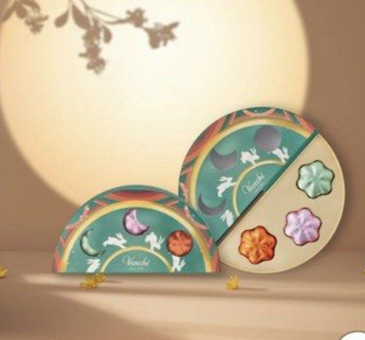 venchi crescent tale swivel hamper （分類：禮品籃和禮籃）位於 Hong Kong。 由 apresse.246 提交（商品編號 1462448919，圖片 1）。簡介： 。