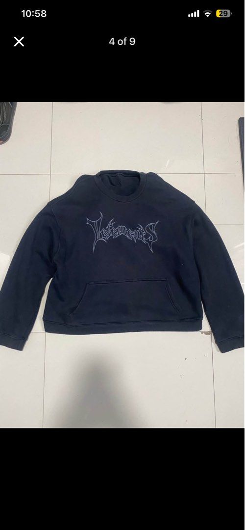 Vetements Hoodie (Category: Hoodies) located in Baguio. Submitted by yunothewizardking (Listing ID 1462462201, Image 2). Description: - Classic black Vetements hoodie - Features iconic Vetements logo on the front - Embroidered Vetements text on the hood - Convenient front pocket - Ideal for everyday casual wear.
