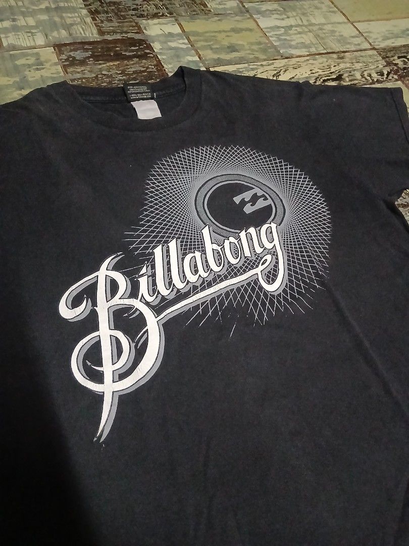 Vintage 2000s Billabong Tee Shirt (Category: Tshirts & Polo Shirts ) located in Manila. Submitted by sendecluttersandsells (Listing ID 1462672403, Image 2). Description: Size: L-XL Dimes: 22x28 Issue: Unknown Stains Loc: Caloocan Ship: J&T Meetup: Monumento, SM Grand, Cloverleaf Mall (SM North, Trinoma Friday or Sunday).
