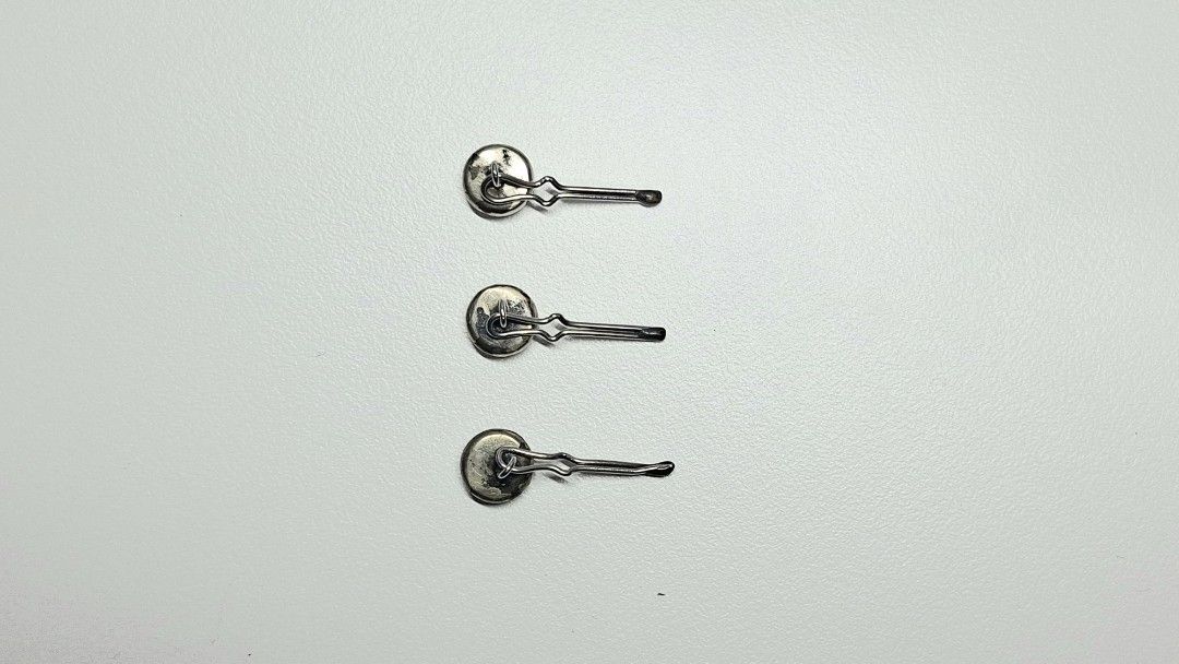 Vintage Colar Studs (Category: Cuff Links) located in Makati City. Submitted by archaic532shop (Listing ID 1462593017, Image 2). Description: 🔴ISSUES🟠 ◾️Visible black metal stain atbthe back IMPORTANT NOTES: • Clients with OFFERS will be prioritized. • Selling in “As Is “condition (no warranty or guarantees) Accept all flaws before and after purchase. No returns. No exchange of items. • All items are pre-owned unless declared New • Conversation