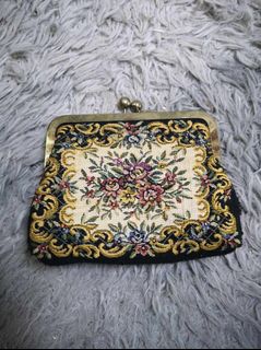 (Category: ) located in . Submitted by jmy_surplus.2 (Listing ID 1462672849, Image 1). Description: .