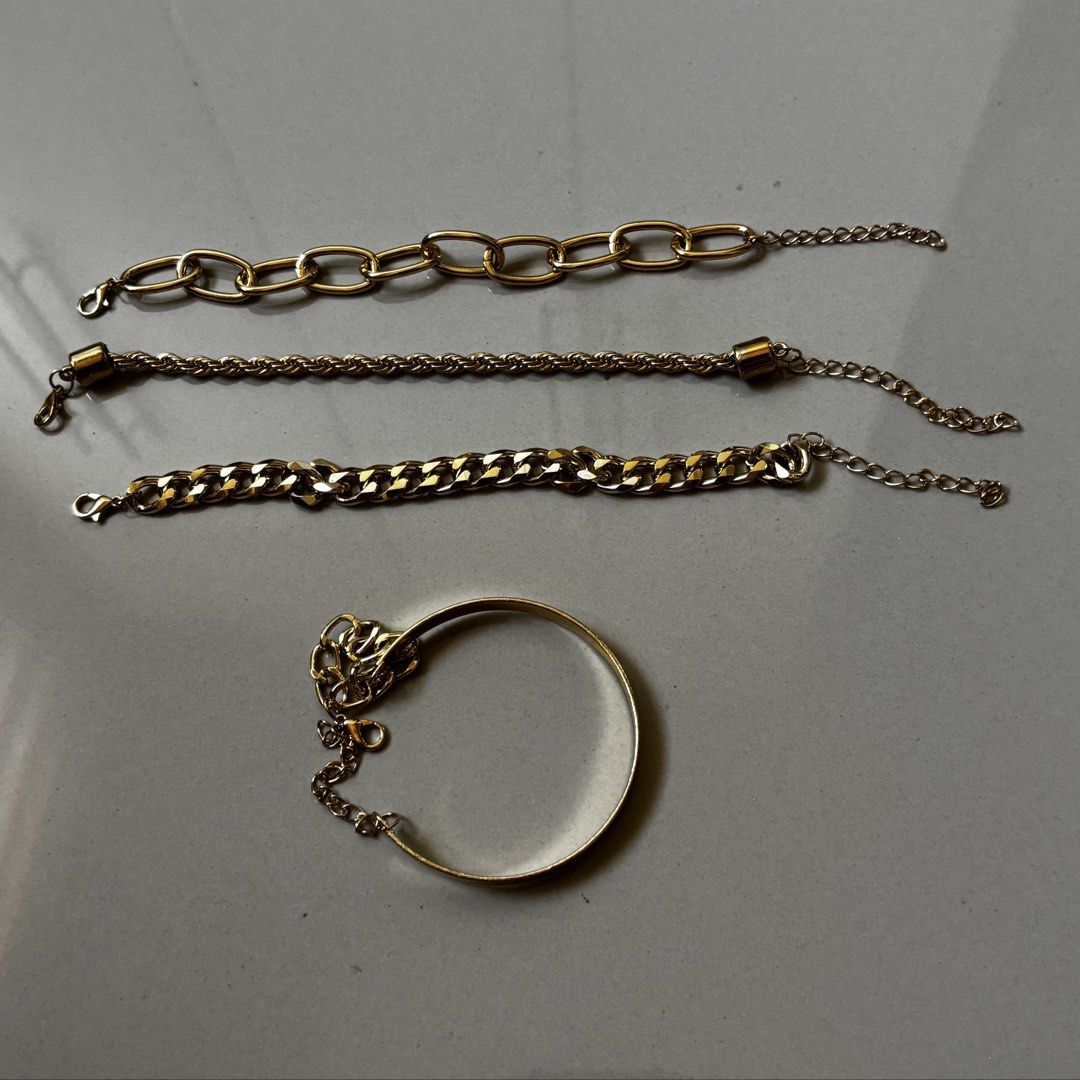 vintage gold set (Category: Bracelets) located in Manila. Submitted by lavieelle (Listing ID 1462498292, Image 2). Description: - non tarnish gold set - 4pcs braided vintage style boho bracelets - brand new, no flaws - bought in shein (authentic) - rfs: impulsive buy, decluttering.