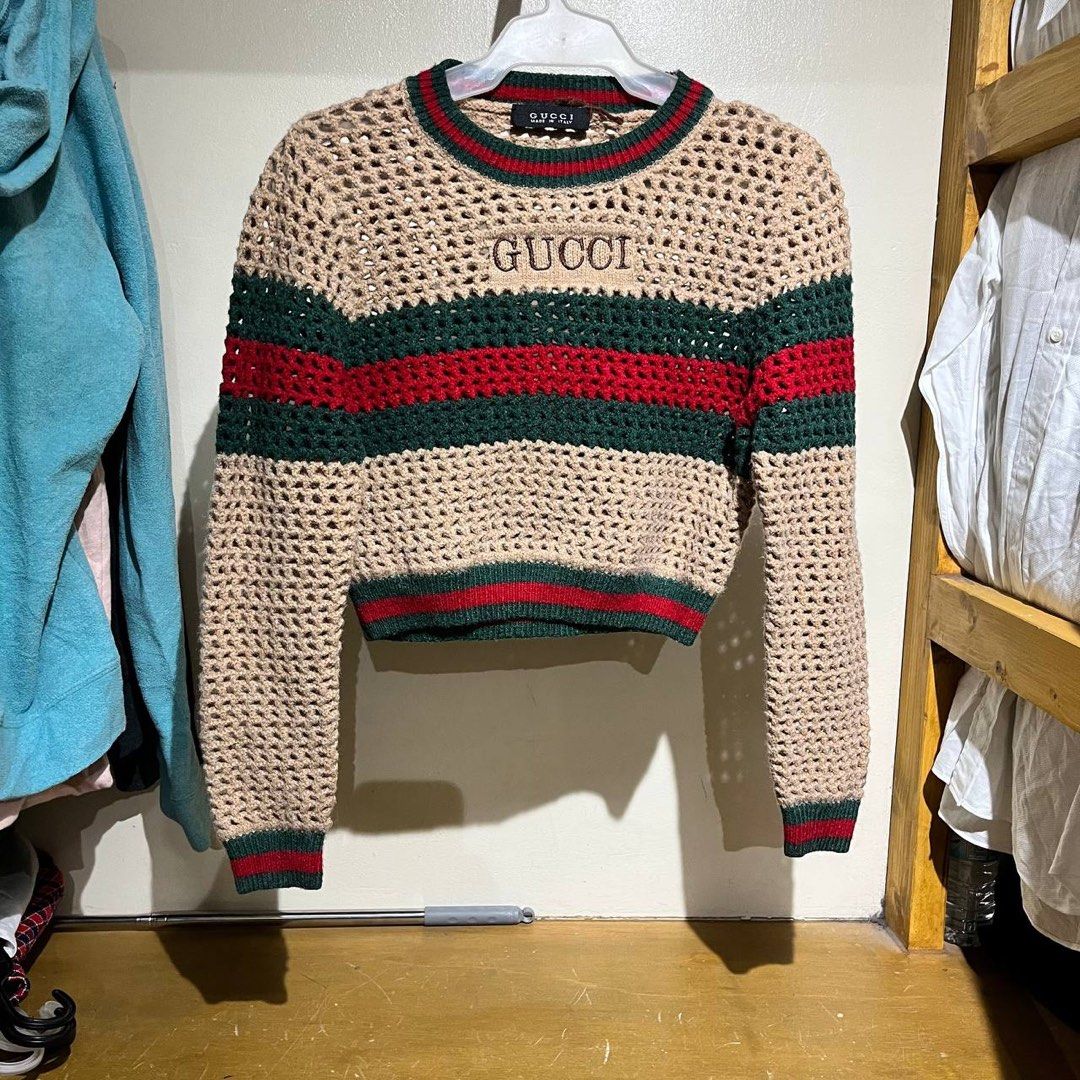 Vintage Gucci (Category: Activewear) located in Iloilo. Submitted by wear_it5k (Listing ID 1462667781, Image 1). Description: .