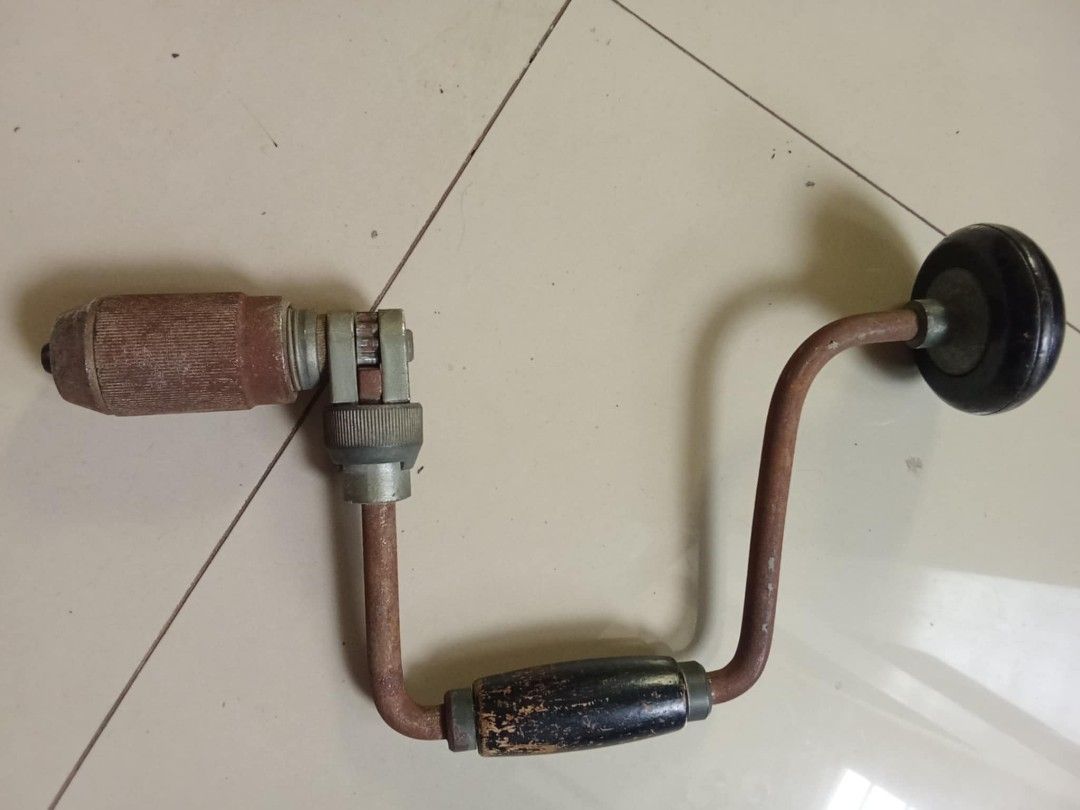 Vintage manual hand drill good condition Php800. (Category: Construction Tools & Equipment) located in Taytay. Submitted by abeatrice77985 (Listing ID 1462581175, Image 1). Description: Vintage manual hand drill good condition Php800..