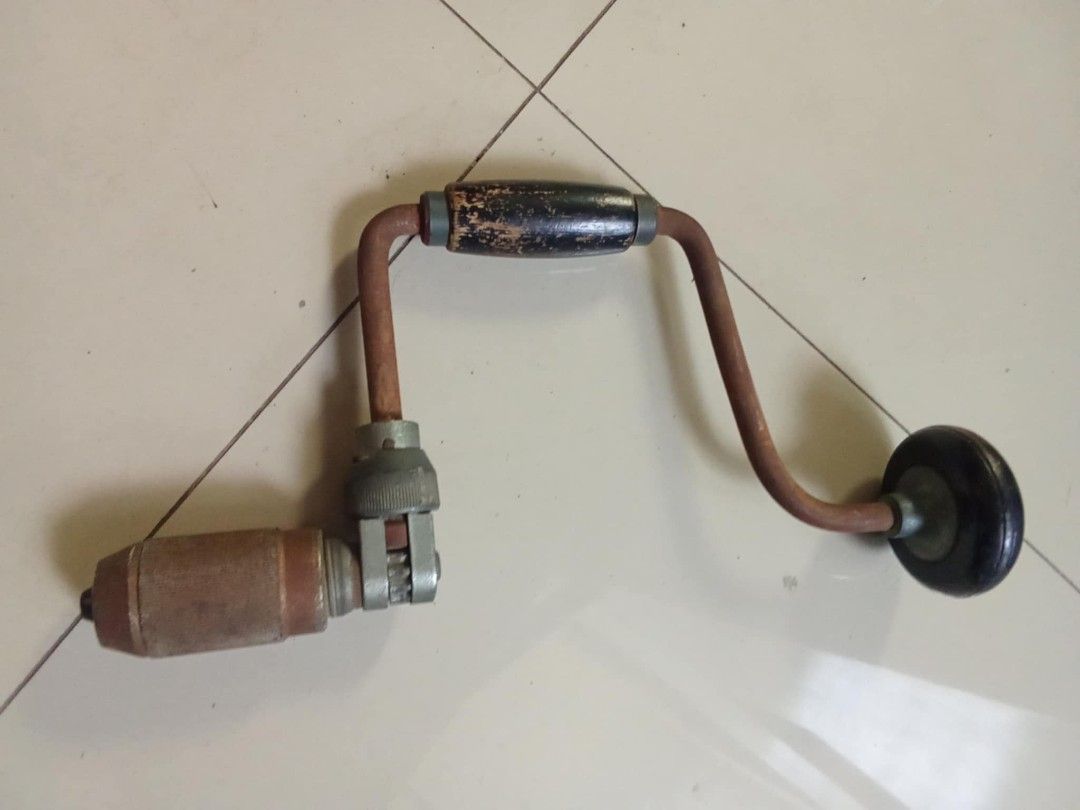 Vintage manual hand drill good condition Php800. (Category: Construction Tools & Equipment) located in Taytay. Submitted by abeatrice77985 (Listing ID 1462581175, Image 2). Description: Vintage manual hand drill good condition Php800..
