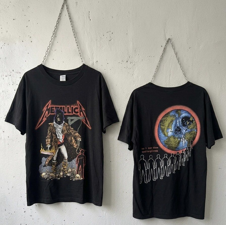 Vintage Metallica “The Unforgiven” Pushead Tee (Category: Tshirts & Polo Shirts ) located in Manila. Submitted by got_loots (Listing ID 1462575492, Image 1). Description: WTS❗️❗️❗️ Vintage Metallica “The Unforgiven” Pushead Tee Medium on Pacific Sports Tag Issues some pinhole, see pics for reference Dimes:20x28 ₱2,500 Only.