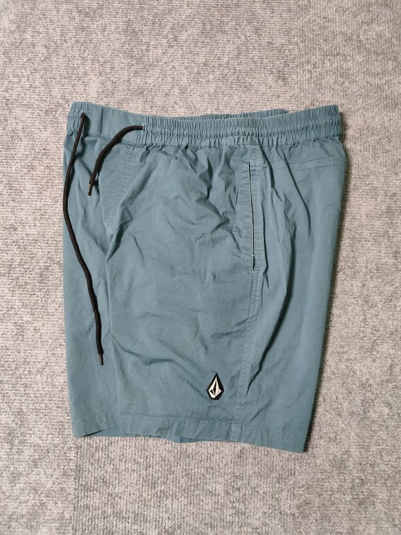 Volcom Stone Blue Elastic Waist Drawstring Shorts (Category: Shorts) located in Gapan. Submitted by asupzkie (Listing ID 1462669657, Image 3). Description: #PTPADMINTHANKS FOR SALE Volcom Stone Blue Elastic Waist Drawstring Shorts Dimes: 31-32x17 Color Rate 9.9/10 Excellent Like New Condition Pm For More Details and Picture Unlimited Vouch and Video Call Location: Nueva Ecija Pass Cop/Cod Courier: J&T.
