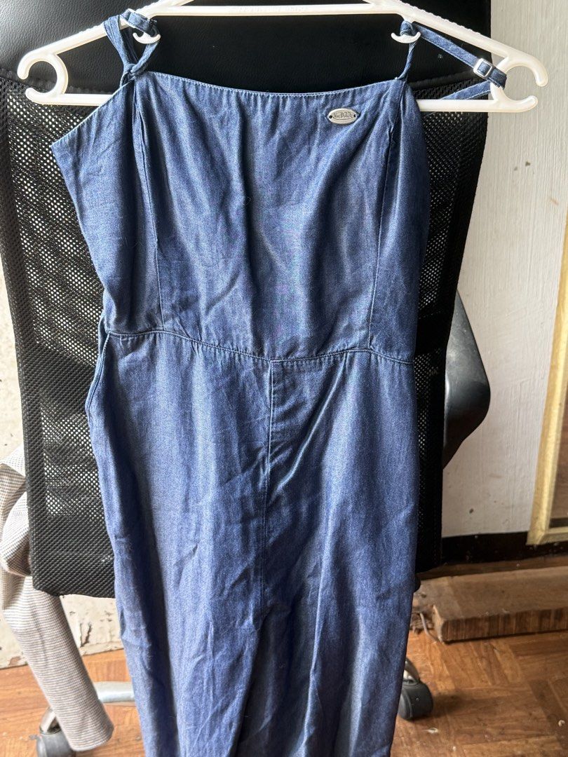 VonDutch Denim Overalls Jumpsuit (Category: Jumpsuits) located in Quezon City. Submitted by StylePoise (Listing ID 1462647237, Image 1). Description: STYLE POISE ✨ 2nd hand items | Pre-loved items 📦 Delivery Mode of Payment: GCASH Mode of Delivery: GRAB/LALAMOVE/GOGO XPRESS delivery fee shouldered by buyer .