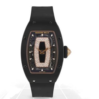(Category: ) located in . Submitted by 0000watchcollectsg (Listing ID 1462466969, Image 1). Description: .