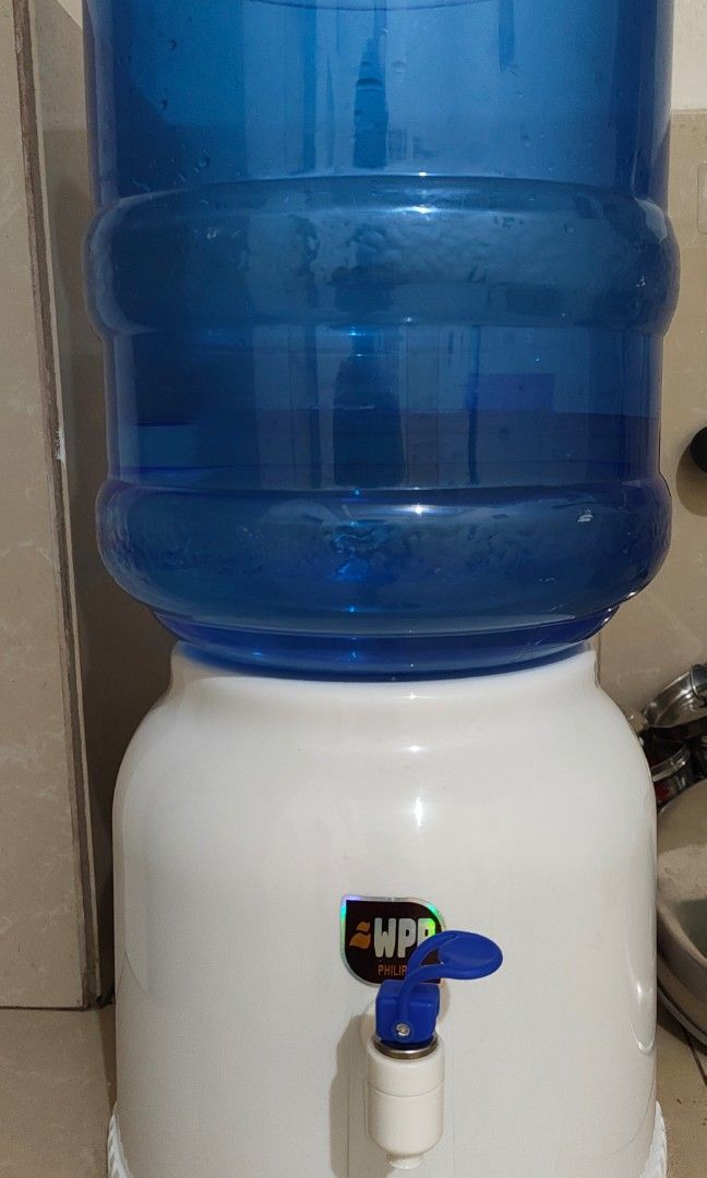 Water dispenser (Category: Pitchers & Dispensers) located in Davao. Submitted by kushwanth_128ab (Listing ID 1462611932, Image 1). Description: just bought this last month and wanted to sell this since I am a med student help me by buying this pH no : 09995472052 thank you.