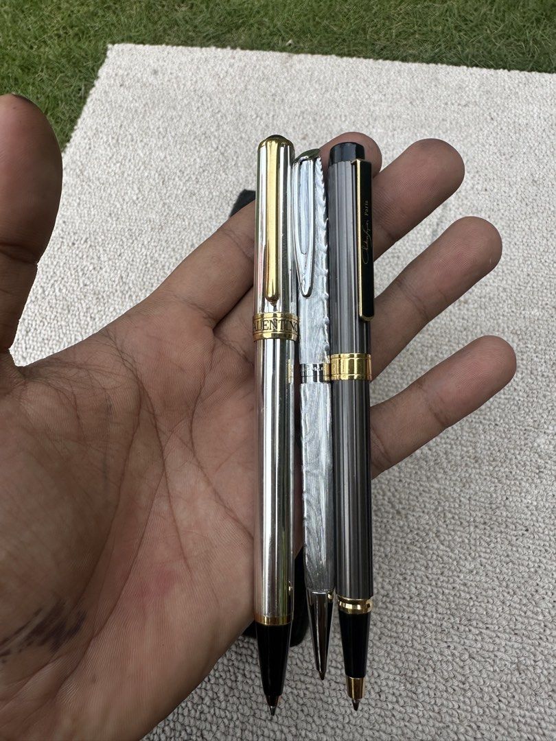 Waterman, Valentino Garavani (Category: Stationery & School Supplies) located in Tacurong. Submitted by locationtacurongcitymindanao (Listing ID 1462578049, Image 3). Description: Bundle as is 😊 .