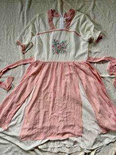 (Category: ) located in . Submitted by closettee_ (Listing ID 1462493672, Image 1). Description: .