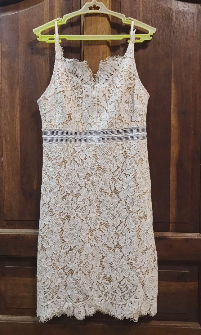 White Lace Mini Dress (Category: Dresses) located in Cainta. Submitted by shaye_declutters (Listing ID 1462508626, Image 1). Description: unused, a little tight on me super pretty and feminine! with lining l: ‎34" b: ‎28-30" w: ‎25-26" loc: cainta/makati.