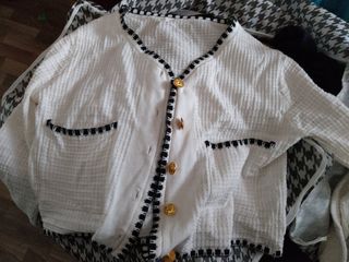 (Category: ) located in . Submitted by lea2512 (Listing ID 1462465867, Image 1). Description: .
