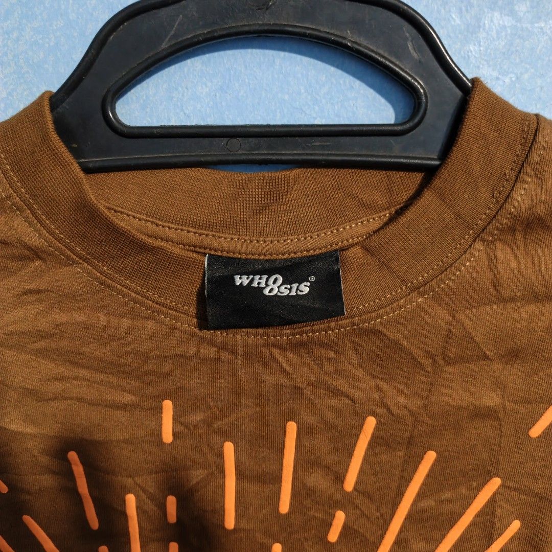 WHOOSIS TEE (Category: Activewear) located in Quezon City. Submitted by ashhhhyyy (Listing ID 1462474948, Image 2). Description: WHOOSIS LARGE FITTINGS 22W x 27.5L BRAND-NEW CONDITION 450.