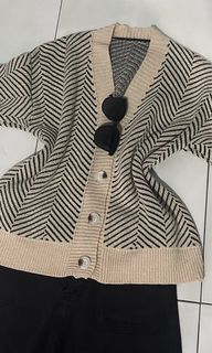 (Category: ) located in . Submitted by iwa_preloved (Listing ID 1462568571, Image 1). Description: .