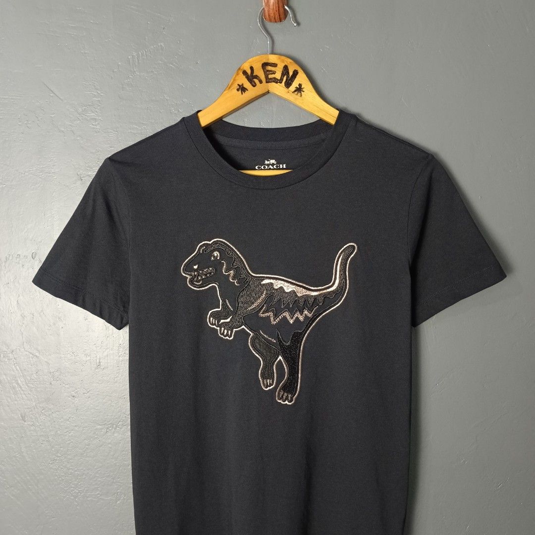 Women's - Coach (Category: Shirts) located in Bacolod City. Submitted by drop.ph (Listing ID 1462495570, Image 1). Description: Coach - Rexy Tee - Embroidered *Size XS fits S - 17x24 *Excellent *No Flaws *Price: 1,200php *Add SF if outside Bacolod City .