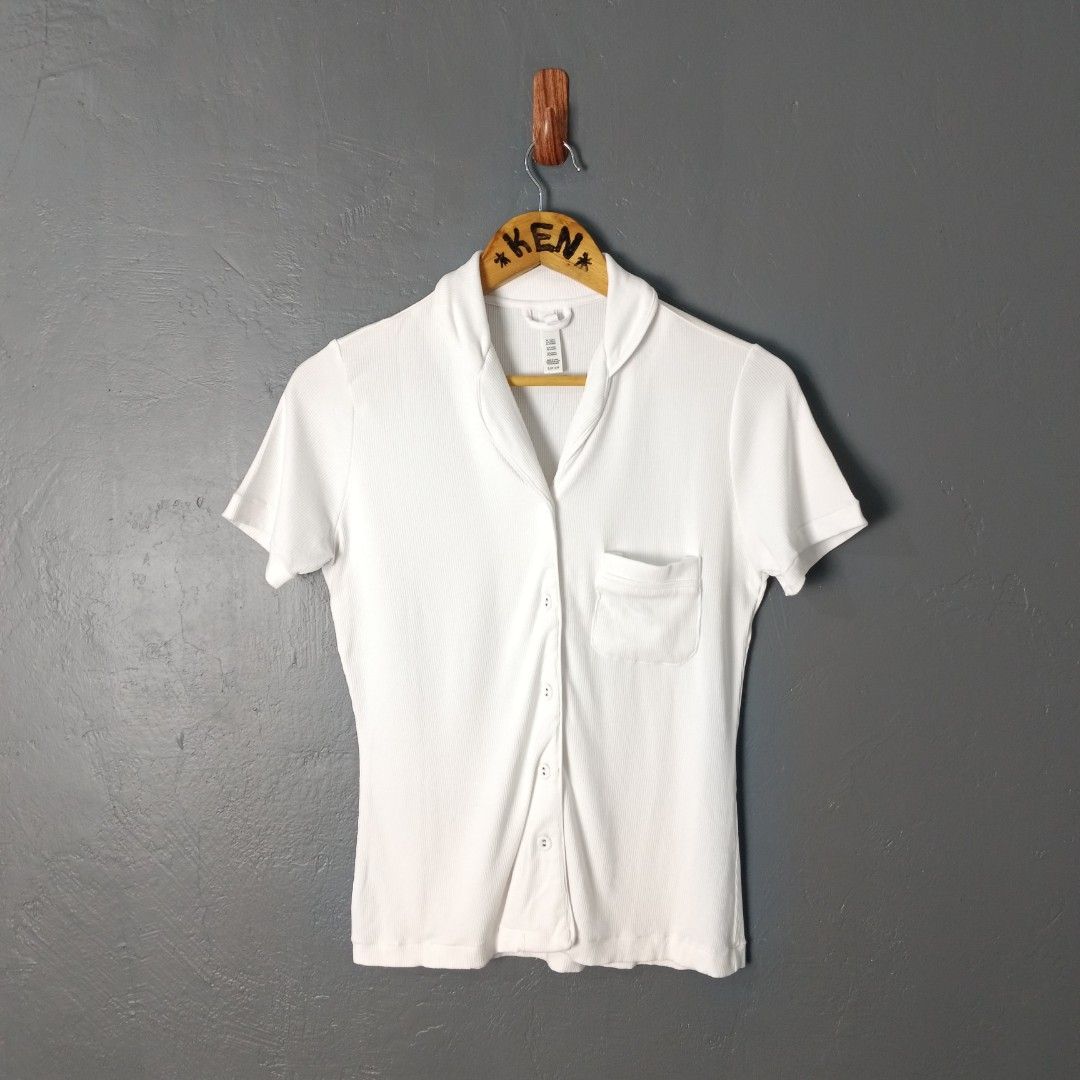 Women's - Skims (Category: Shirts) located in Bacolod City. Submitted by drop.ph (Listing ID 1462565122, Image 2). Description: Skims - Ribbed Knit Authentic *Size S - 16.5x22.5 *Excellent *No Flaws *Price: 880php *Add SF if outside Bacolod City .