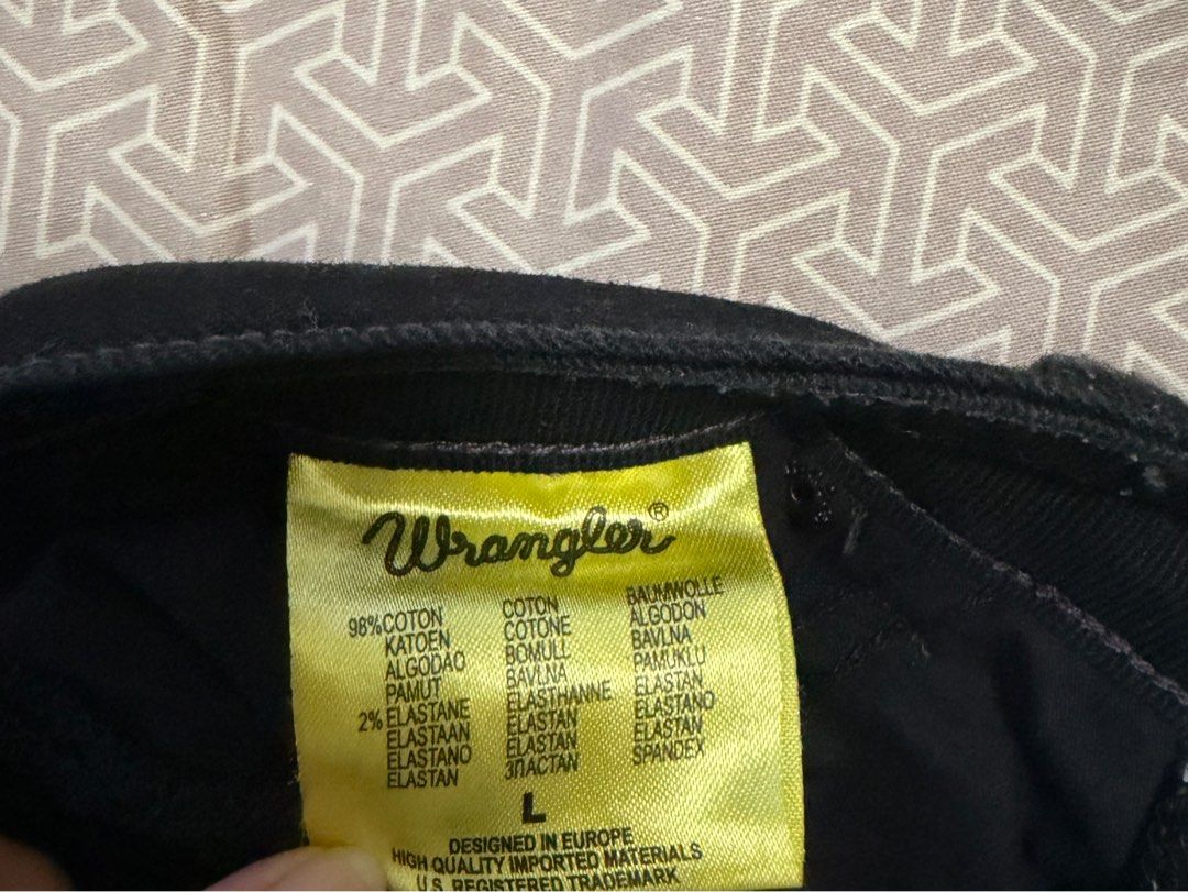 Wrangler Black Denim Shorts (Category: Shorts) located in Manila. Submitted by shopmeph (Listing ID 1462651651, Image 3). Description: - Classic black denim shorts from Wrangler - Mid-rise fit for a comfortable feel - Iconic Wrangler 'W' stitching on back pockets - Versatile for casual wear and easy to style.