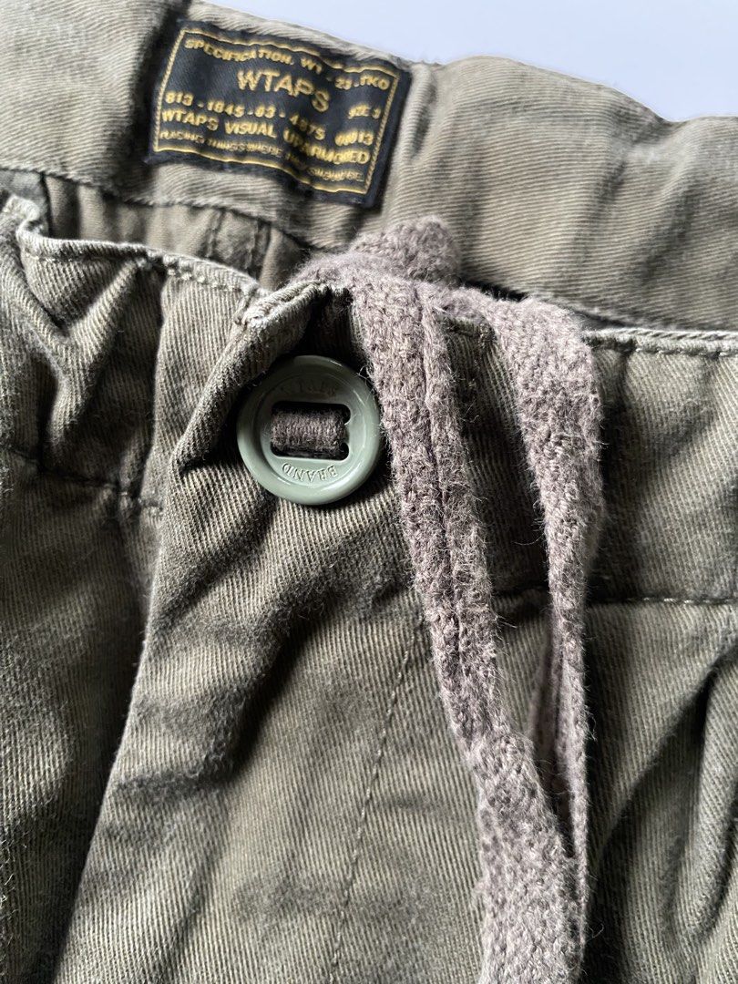 WTAPS Jungle Stock Cargo Trouser (Category: Trousers) located in Baguio. Submitted by the_gunstore (Listing ID 1462624506, Image 3). Description: Size tagged: 3 Issue: Minimal Stain Waistline:17.5(35) Full Length:38 Thigh:12 Leg Opening:7.5 Inseam:27.5 Knee:9 Front Rise:11.