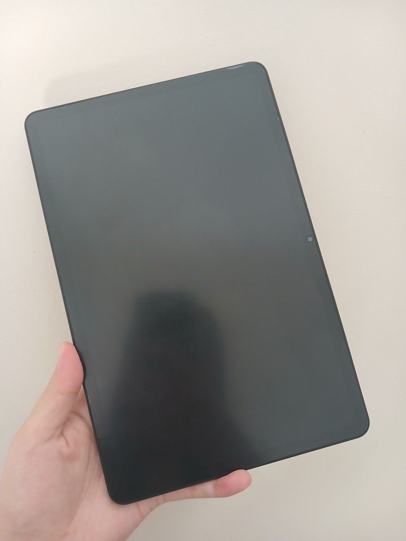Xiaomi Redmi Pad 2 (Category: Android) located in Caloocan City. Submitted by amrgnz (Listing ID 1462487300, Image 1). Description: Xiaomi Redmi Pad 2 Price: 10.5k 6/128gb Bought last July 5 for ESL Lady-owned Can check anytime Used for almost 3mos only With box, orig charger, smart case, pen RFS: upgraded to a laptop Meetup only (The Plaza Bagong Silang) North Caloocan.