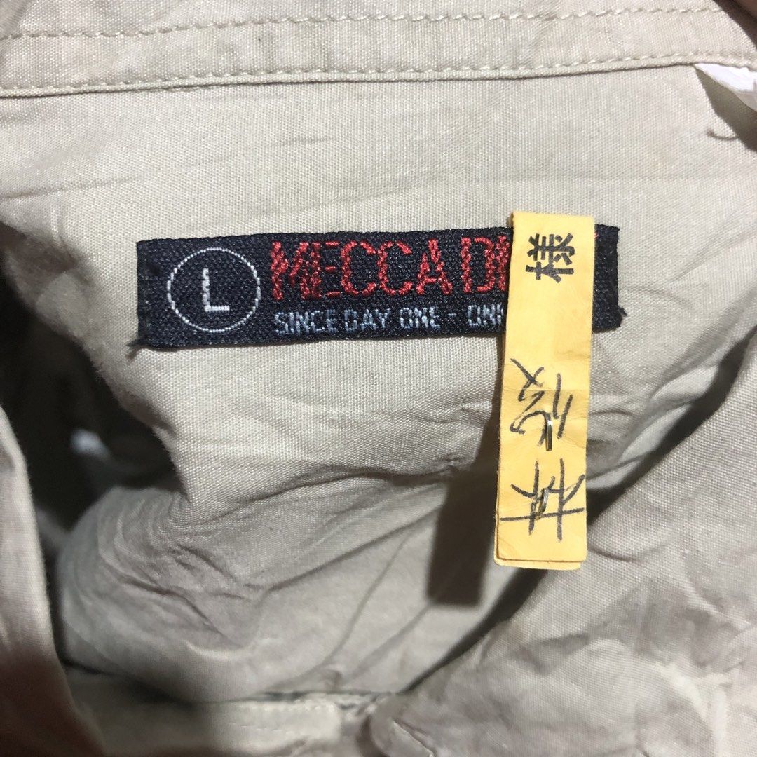Y2k 90’s MECCA DNM DRAGON Button DOWN (Category: Tshirts & Polo Shirts ) located in Biliran. Submitted by thrift_lane101 (Listing ID 1462447045, Image 3). Description: Size large 24.5x32 Tru vintage 90’s Need wash some parts Graphic still in very good condition No cracks Loc. Visayas .