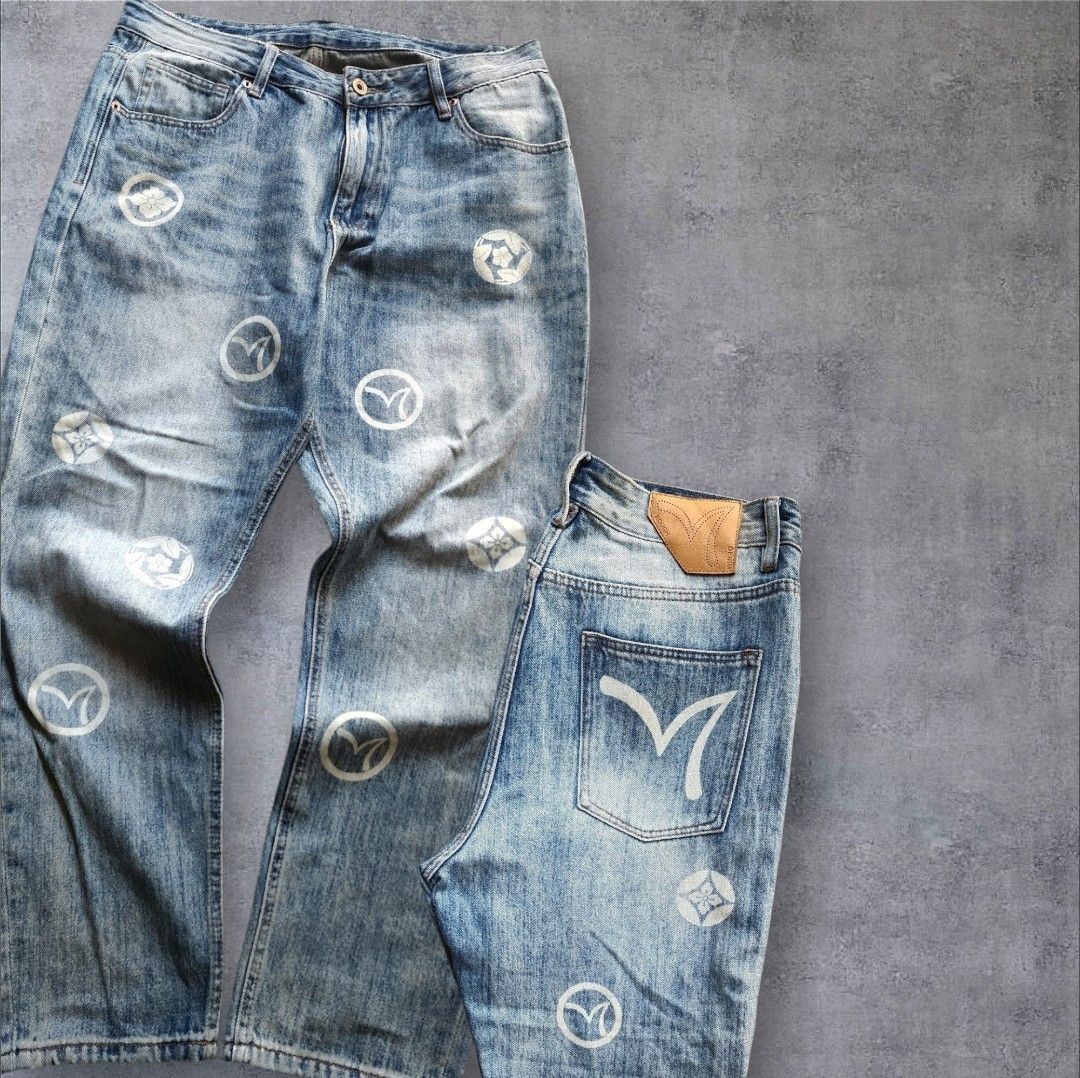 Y2k denim pants (Category: Jeans) located in Cavite. Submitted by behindourstyle (Listing ID 1462502490, Image 1). Description: 500+sf 38w/41 length 📢SELECTED/ BRANDED ITEMS 📢COLOR MAY VARY DUE TO LIGHTING 📢ALL ITEMS ARE NOT BNEW MANAGE YOUR EXPECTATIONS 📢PM FOR MORE DETAILS 📢BUYER WILL SHOULDER THE SHIPPING FEE 📢MODE OF PAYMENT: GCASH/CASH SAFE ANG CASH MO DITO AT IWAS KAPA SA SCAM! 🚚 J&T AND LALAMOVE 📍LOCATION: Imus cavite.