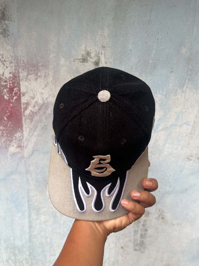 Yeezy (Category: Caps & Hats) located in Siay. Submitted by Jaaziahthriftdumaguete (Listing ID 1462545993, Image 3). Description: Wts ❗ Yeezy cap flame number 6 Adult Men size sakto lang lalim excellent condition 10/10 color rate Mine : 1500 Free shipping fee Location Zamboanga Sibugay Mindanao.