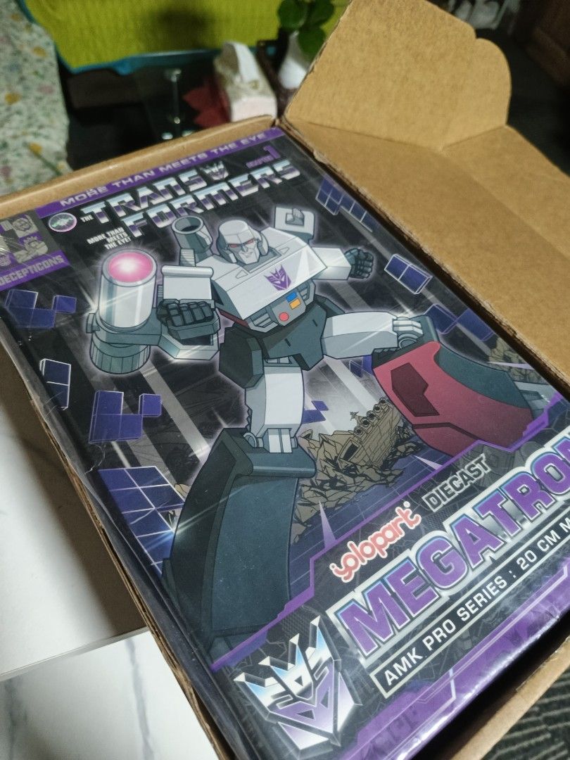 YOLOPARK Transformers Megatron AMK Pro Series 20cm Model Kit (Category: Gundam & Model Kits) located in Quezon City. Submitted by baldwin1429 (Listing ID 1462594280, Image 3). Description: STEAL!! YOLOPARK Diecast Megatron AMK Pro Series Model Kit (G1) version Stands 20cm tall - Model kit requires assembly - Comes with accessories for display - Ideal for any Transformers enthusiast - SEALED BRAND NEW .