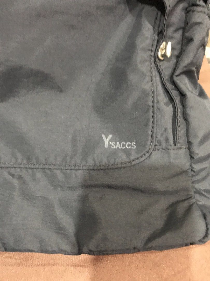 Ysaccs (Category: Sling Bags) located in Balete No 2. Submitted by troyesybang (Listing ID 1462635888, Image 3). Description: Nylon sling bag Auth ysaccs made in japan.