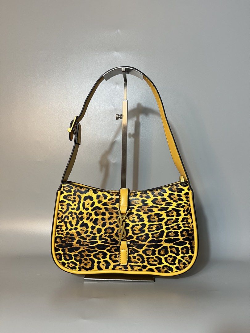 YSL Leopard (Category: Luxury Bags & Wallets) located in Imus. Submitted by myragbagss (Listing ID 1462512603, Image 1). Description: from ukay bales.