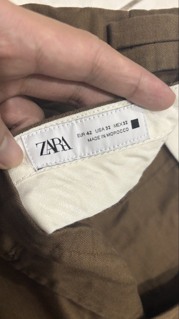 ZARA Brown Trousers (Category: Trousers) located in Manila. Submitted by strangeee (Listing ID 1462656665, Image 3). Description: Zara brown pants - Size 32 waist - 36 in Length.