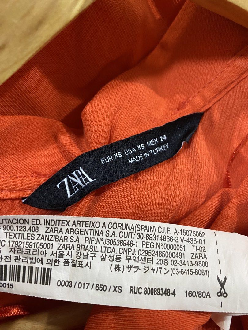 Zara Orange Button Down Top (Category: Blouses) located in Mabalacat. Submitted by calmrabbit.ae2127 (Listing ID 1462521845, Image 3). Description: .
