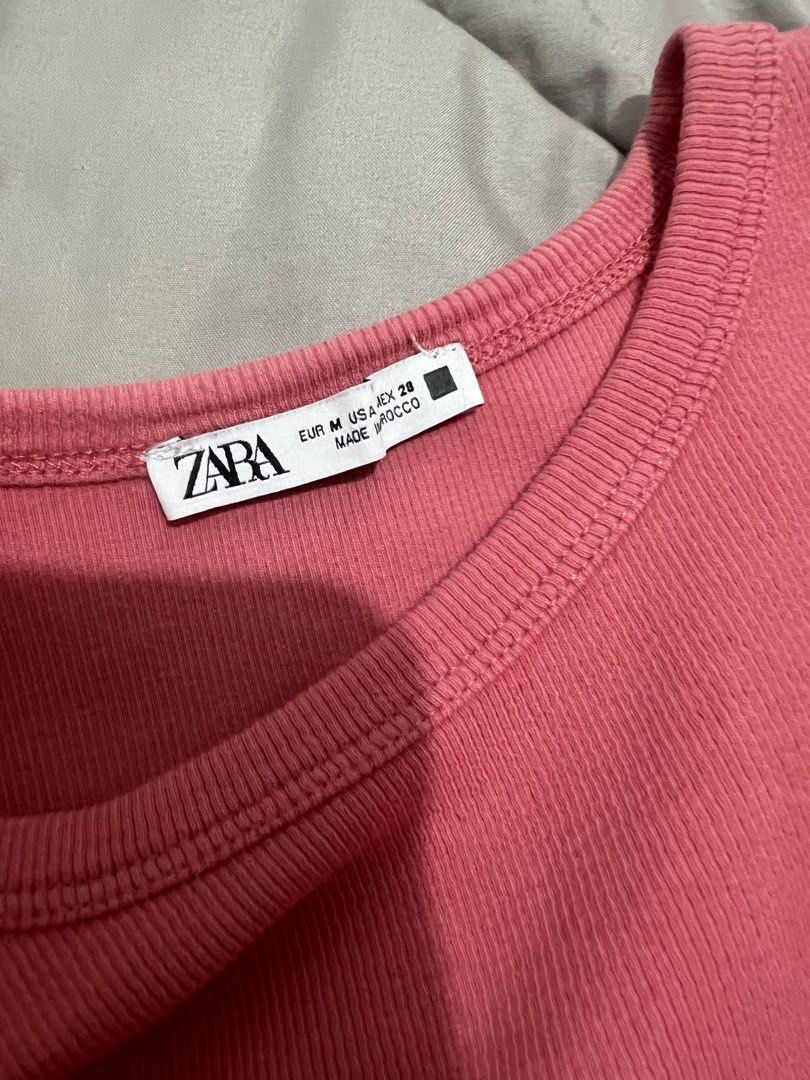 Zara ribbed top (Category: Blouses) located in Carmona. Submitted by mystyleph (Listing ID 1462563778, Image 3). Description: Authentic zara ribbed top Medium Like new Used once .