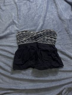 (Category: ) located in . Submitted by classychic.couture (Listing ID 1462486169, Image 1). Description: .