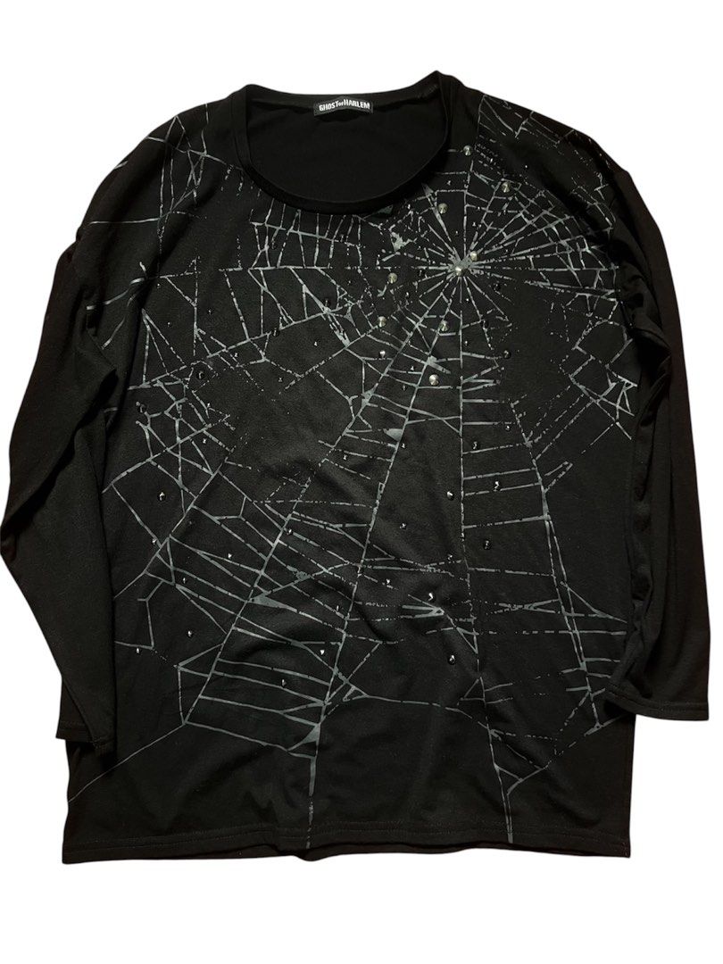 00s ghost of harlem - spiderweb studded (Category: Tshirts & Polo Shirts ) located in Lucena. Submitted by netnyahyo (Listing ID 1462876034, Image 1). Description: 27 length 20 width.