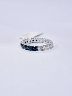 (Category: ) located in . Submitted by whatellawore (Listing ID 1462788521, Image 1). Description: .