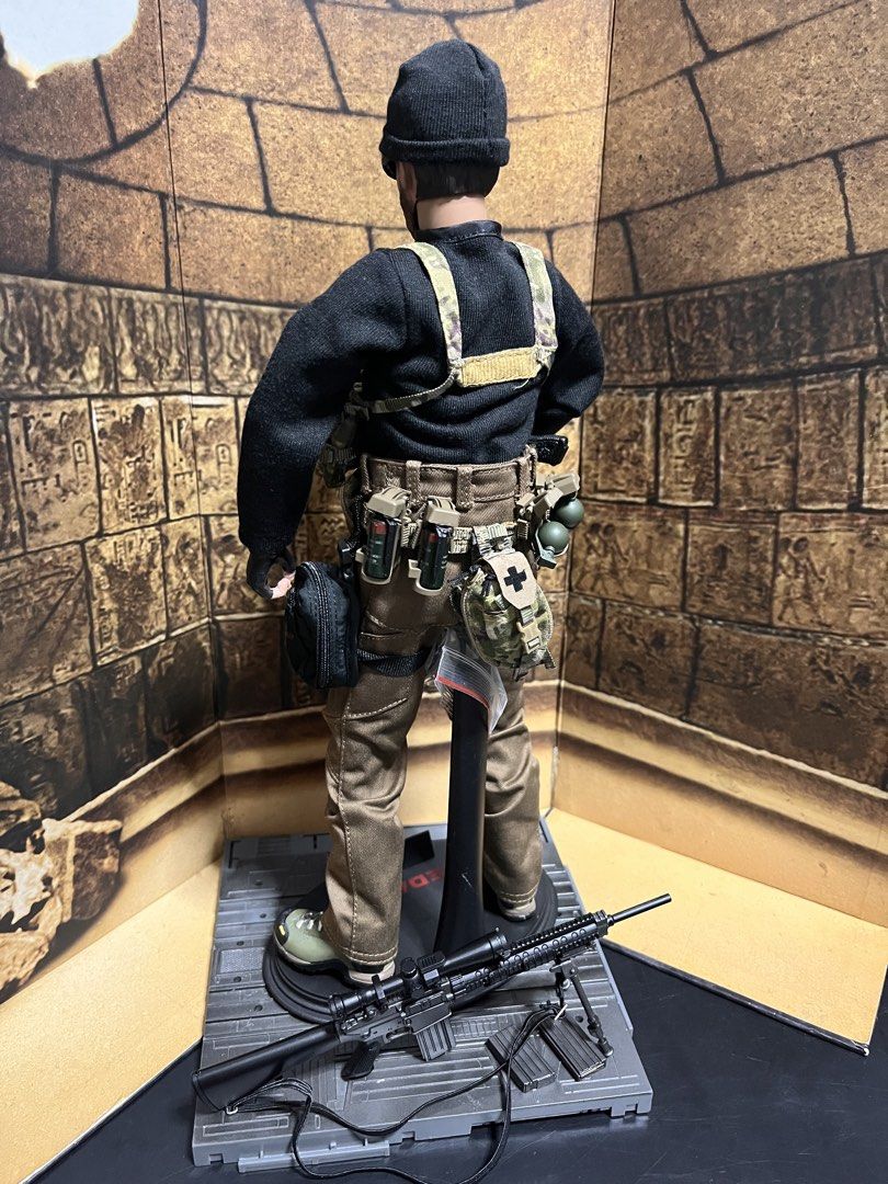 1:6 figure scale special forces set (Category: Figurines & Statues) located in San Juan City. Submitted by universalelite (Listing ID 1462682700, Image 3). Description: 1:6 scale figure special forces set P 5899 Rfs decluttering Location san juan city.