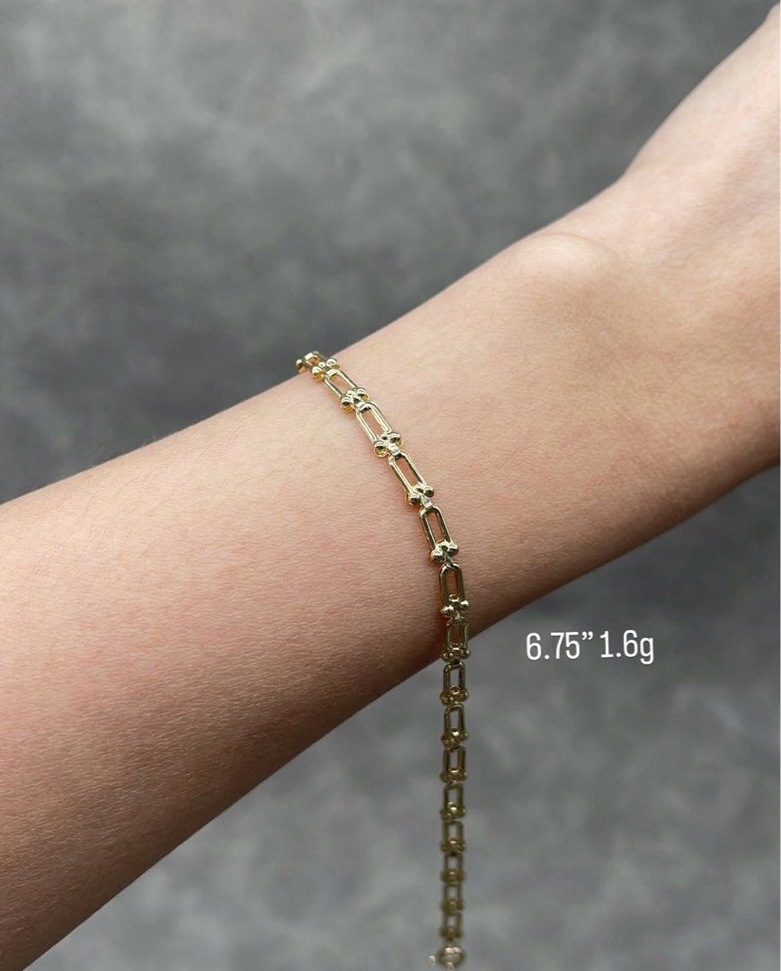 18K GOLD PAPERCLIP BRACELET (Category: Bracelets) located in Manila. Submitted by missielle (Listing ID 1462827566, Image 1). Description: Follow us on IG: @everydaygolds.
