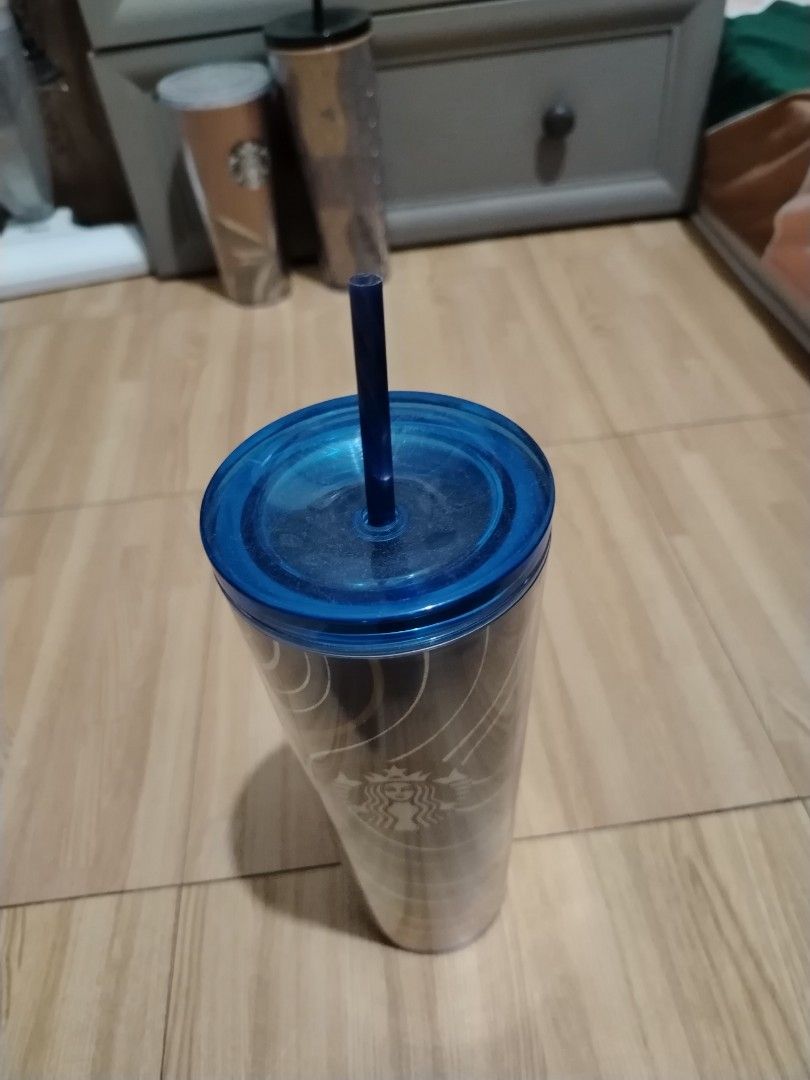 2025 Starbucks Traditions Indigo Cold Cup (Category: Water Bottles & Tumblers) located in Bacoor. Submitted by joshuaie (Listing ID 1462864235, Image 3). Description: ➡️ 24 ounce ➡️ No Issue ➡️ No box.