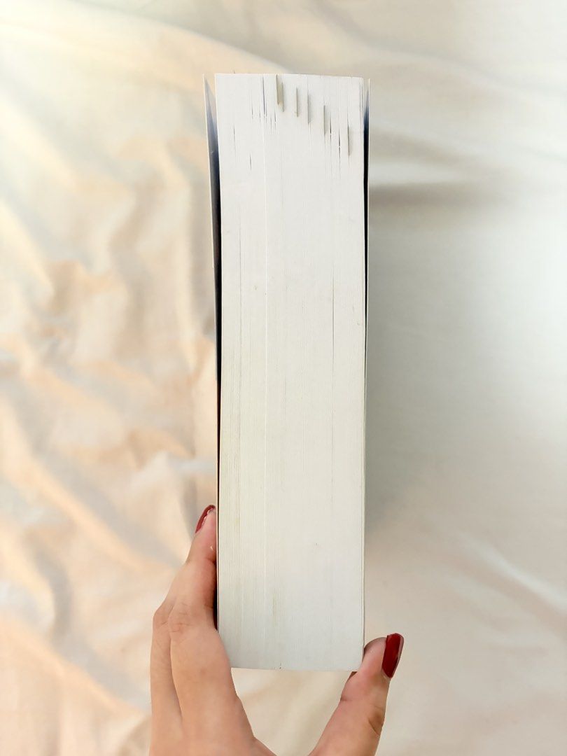 2026 Compendious on Commercial Law (Category: Textbooks) located in Paranaque City. Submitted by adrms (Listing ID 1462761815, Image 3). Description: - 2026 Compendious Bar Reviewer on Commercial Law - Author: Dean Nilo T. Divina - Condition: Some pages have clean highlights (corpo part only) - Selling for 1690. Bought for 1950..