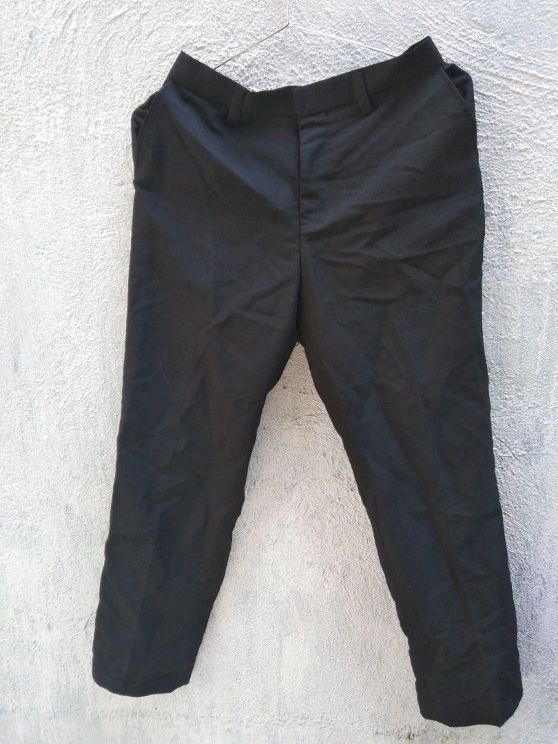 28 waist 35 length black slack (Category: Babies & Kids Fashion) located in Quezon City. Submitted by eidorableshop (Listing ID 1462697144, Image 1). Description: .