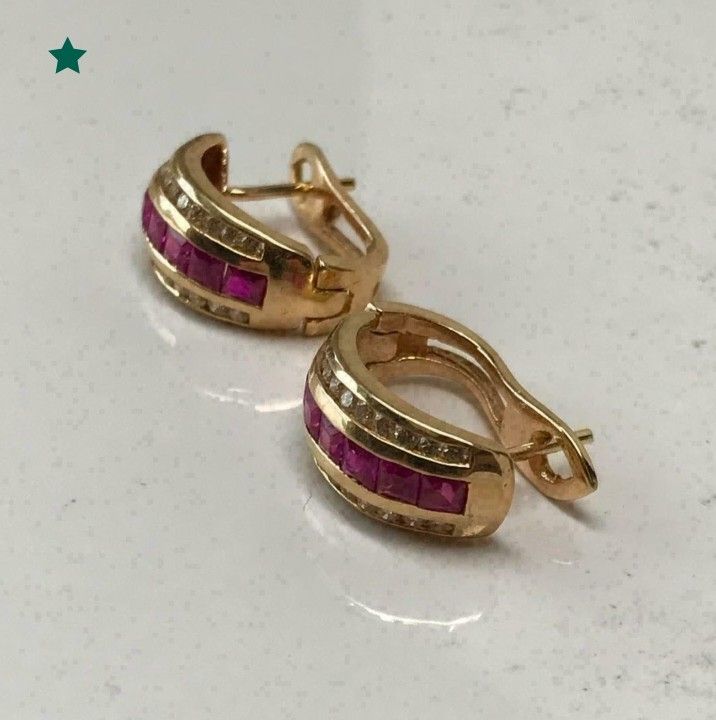 2ct Ruby and Diamond clip earrings 14kgold (Category: Earrings) located in Manila. Submitted by jewel808 (Listing ID 1462719519, Image 2). Description: 2ct Ruby and Diamond clip earrings 14kgold.